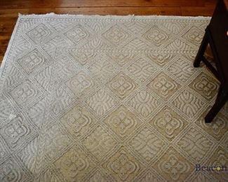 Diamond pattern rug