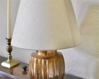 Table lamp