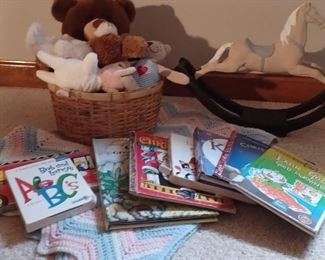 Childrens Lot. Books, Animals