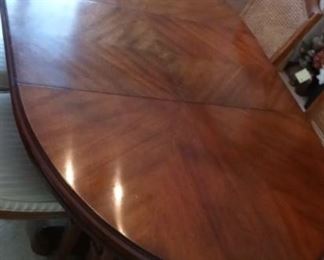 Drexel Heritage Dining Table and Chairs