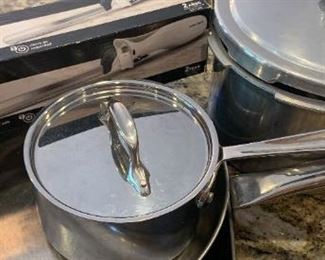 Pressure Cooker, Cookware, and Electric Knife