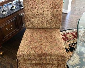 Set of 6 dining chairs