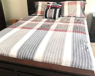 Queen lighted headboard/footboard