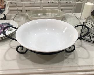 Bowl on metal stand