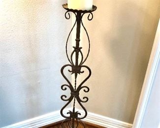 Floor candle holders