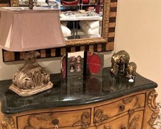 Marble top 4-drawer chest; mirror