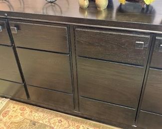 Solid wood grain bar cabinet with storage