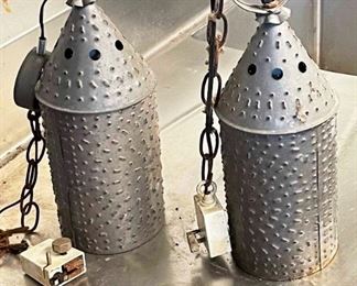 display lamps for track light