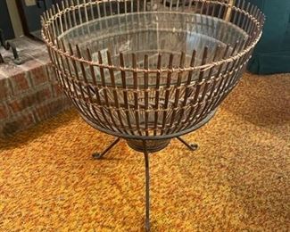 Fish Basket Table