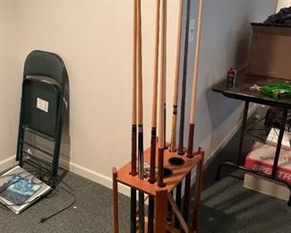 . . . pool cue set