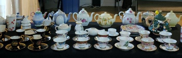 Lot of Collectible Cups and Saucers
