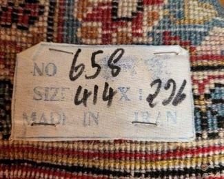 dining room rug detail