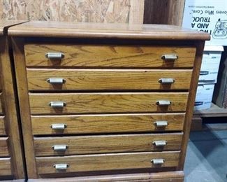 Vintage Bassett 3 drawer chest 32 x 32 x 18 in