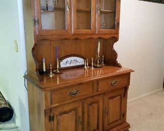 Small size hutch