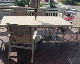 Patio dining set by Telescope 