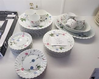 Set of China Haviland Limoges "Florence" 