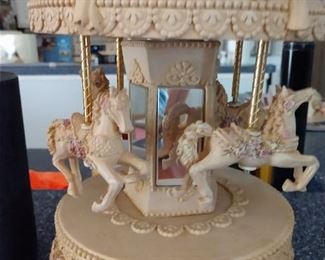 Horse Carousel musical