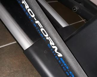 Pro-Form 20.0 Cross Trainer Elliptical