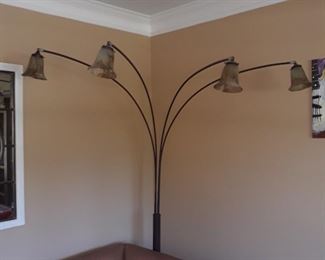 Mid century modern floor lamp
Made by Nova California