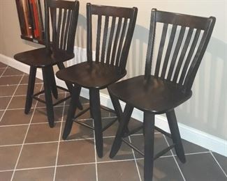 Swivel bar stools