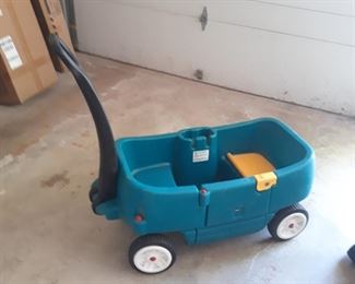 Vinyl pull cart