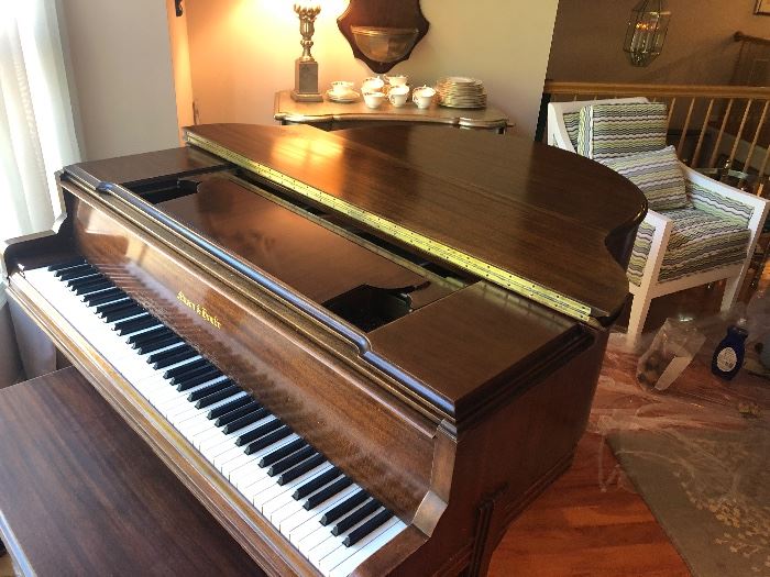 Mason and Hamlin Baby Grand "Symetrigrand" $4,000.00 firm with delivery within 15 miles