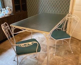 Nice Sturdy Iron Set 6 Chairs