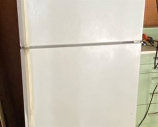 Garage Fridge - works great