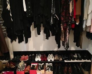 VINTAGE CLOTHING. ST JOHN KNIT, MISOOK, RALPH LAUREN POLO, FURS, CASHMERE, 100% WOOL. 80'S JEWELRY & FASHION. MEN & WOMEN. 14K JEWELRY 