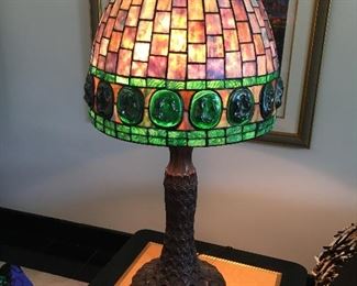 OVERSIZED TIFFANY STYLE DOMED TABLE LAMP 