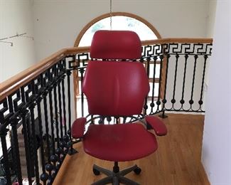 HUMANSCALE OFFICE CHAIR