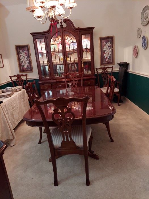 Friendswood Estate/Moving Sale starts on 7/16/2022