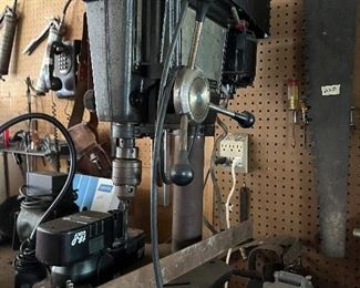 Floor model drill press