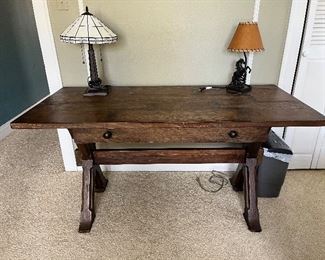 Wood desk with drawer
