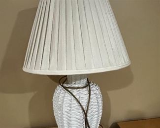 Table lamp