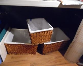 Lined storage baskets