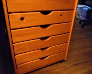 Nice wood, storage cabinet, with 6 drawers