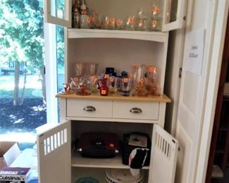 Hutch for sale, that has tons of room for all kinds of kitchen items