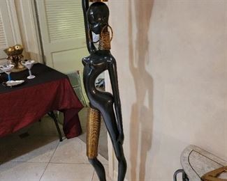 Large African bronze sculpture, in the manner of Hagenauer