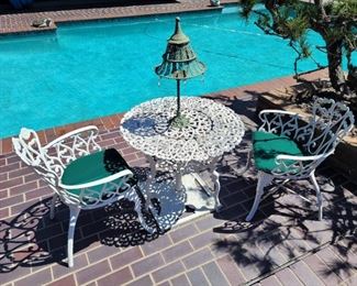 Cast iron patio set