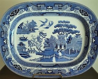 Blue Willow 18in Blue & White Porcelain Platter
