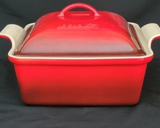 Le Creuset Cerise Stoneware Lidded Square Baker