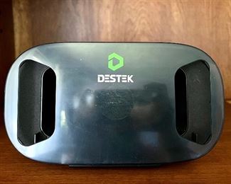 Destek Virtual Reality Headset