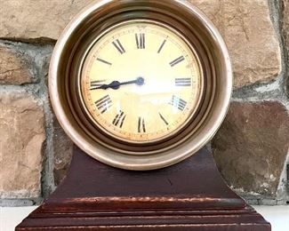 Mantel Clock