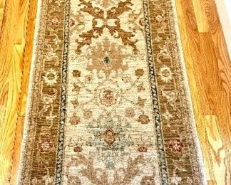 Runner (blue with tan)