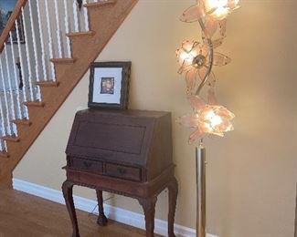 Lovely Flower Floor Lamp