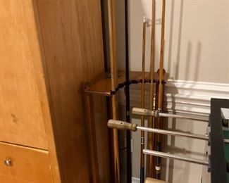 Pool cue rack & sticks