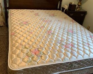 #1	Queen Ethan Allen Headboard w/frame	 $100.00 
#2	Sealy Posturepedic Queen Mattress/Boxsprings	 $75.00 
