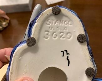 #70	Vtg. Stangel Pottery Hummingbird 3629 Marked	 $40.00 
