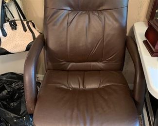 #91	Brown Office Chair - works	 $45.00 
